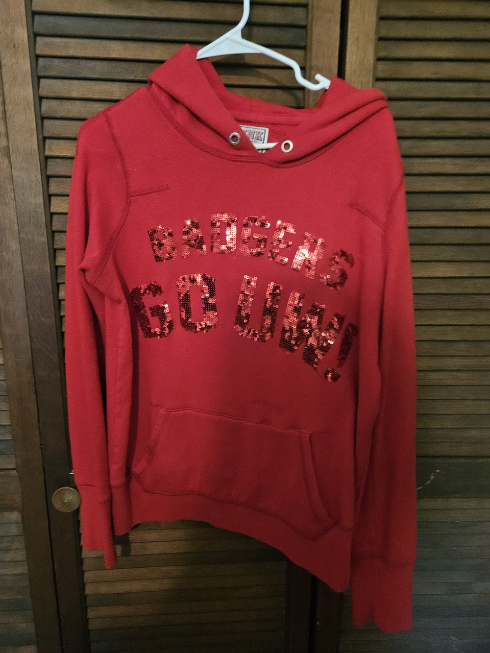 PINK Victoria's Secret Red Sequin Graphic Hoodie Wisconsin Badgers Read Descript